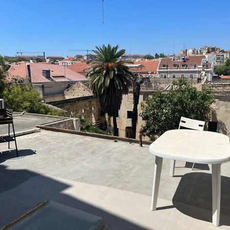 Appartamento Apartamento Com Terraco E Churrasqueira Lisbona Esterno foto